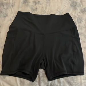 4” Bike Shorts w/ pockets